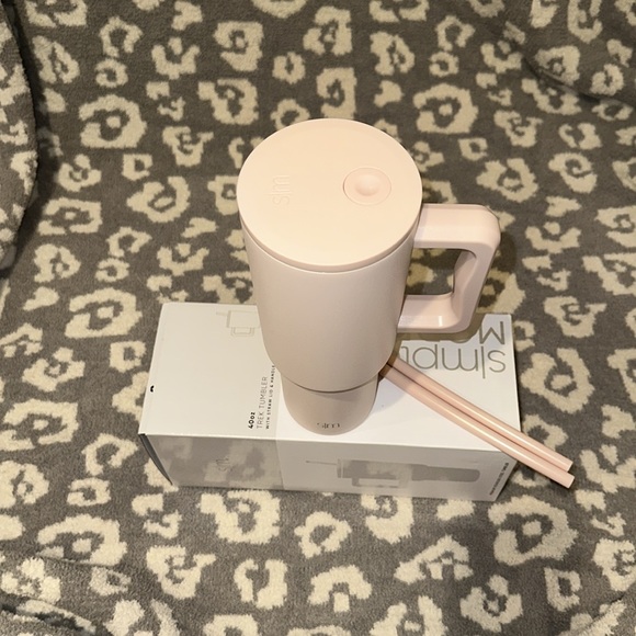 Simple Modern Trek 40oz Tumbler in Twirled In Tulle 😍 New 🆕 & Never Used😘 - Picture 16 of 17